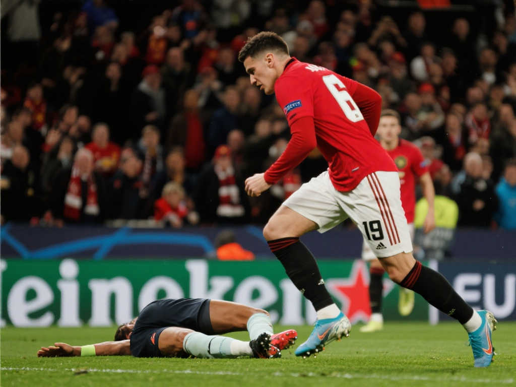 林良锋：曼联实力不济，欧联梦碎被教训合情合理